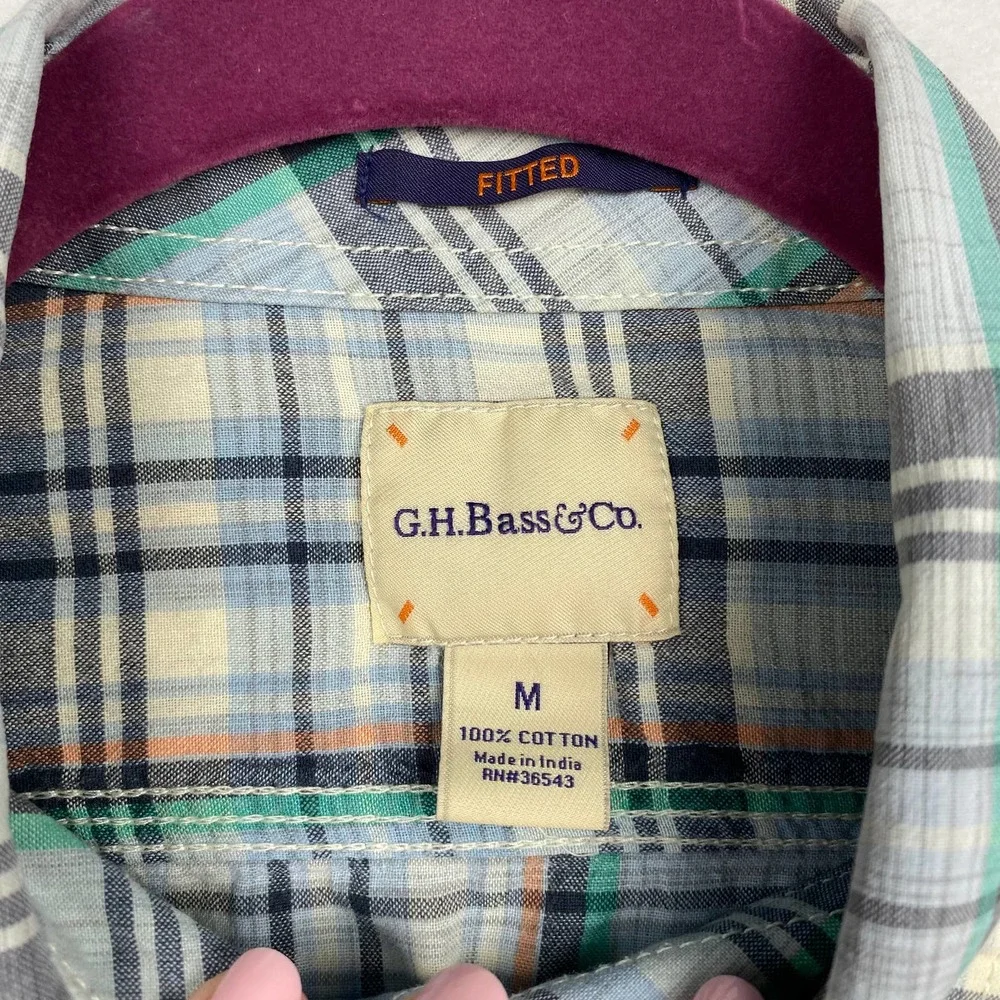 G.H.Bass & Co. Men's Size M Fitted Plaid Long Sleeve Button Down Shirt Cotton - Picture 3 of 8